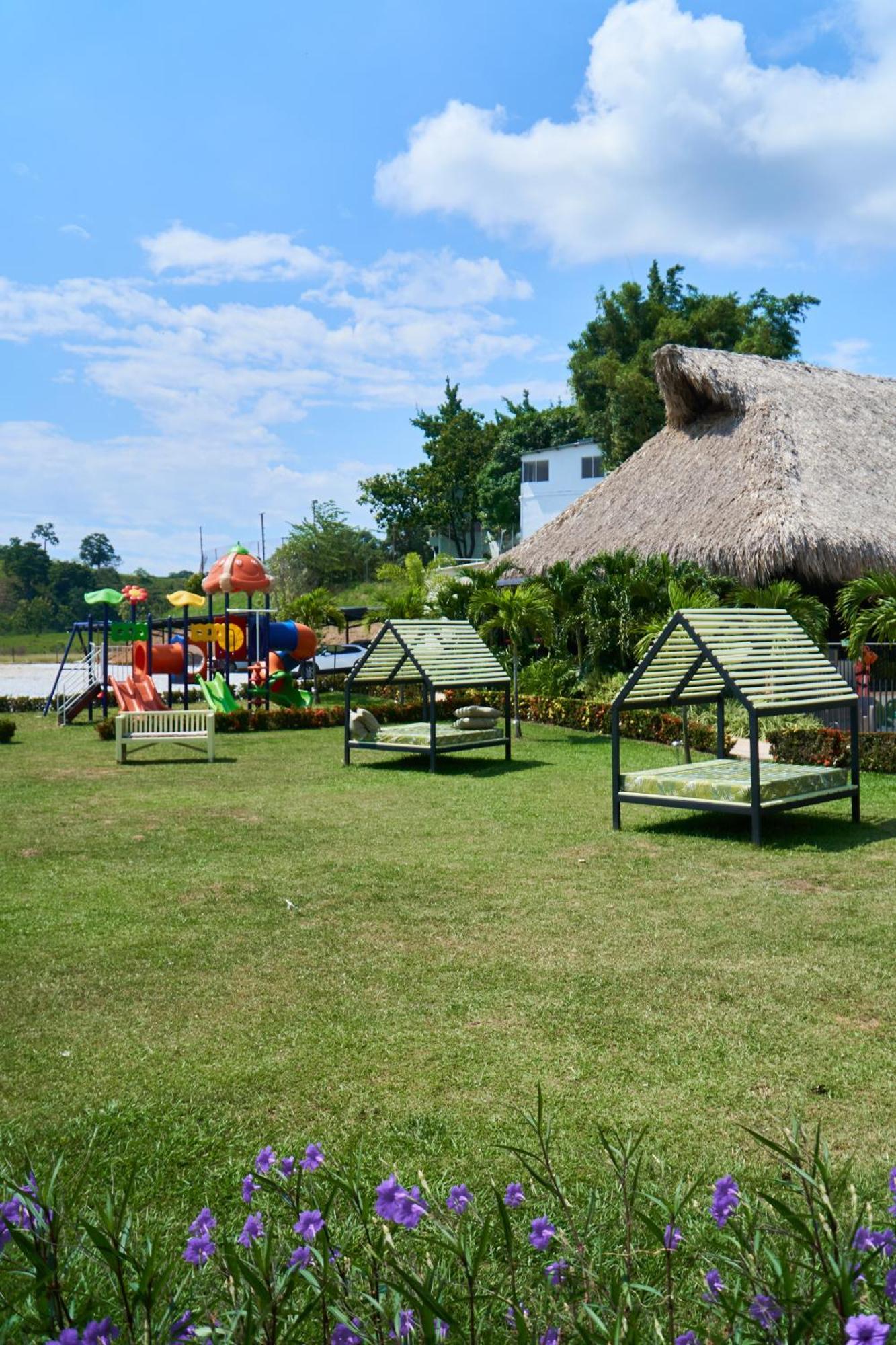 Hotel Arboreo Doradal Buitenkant foto